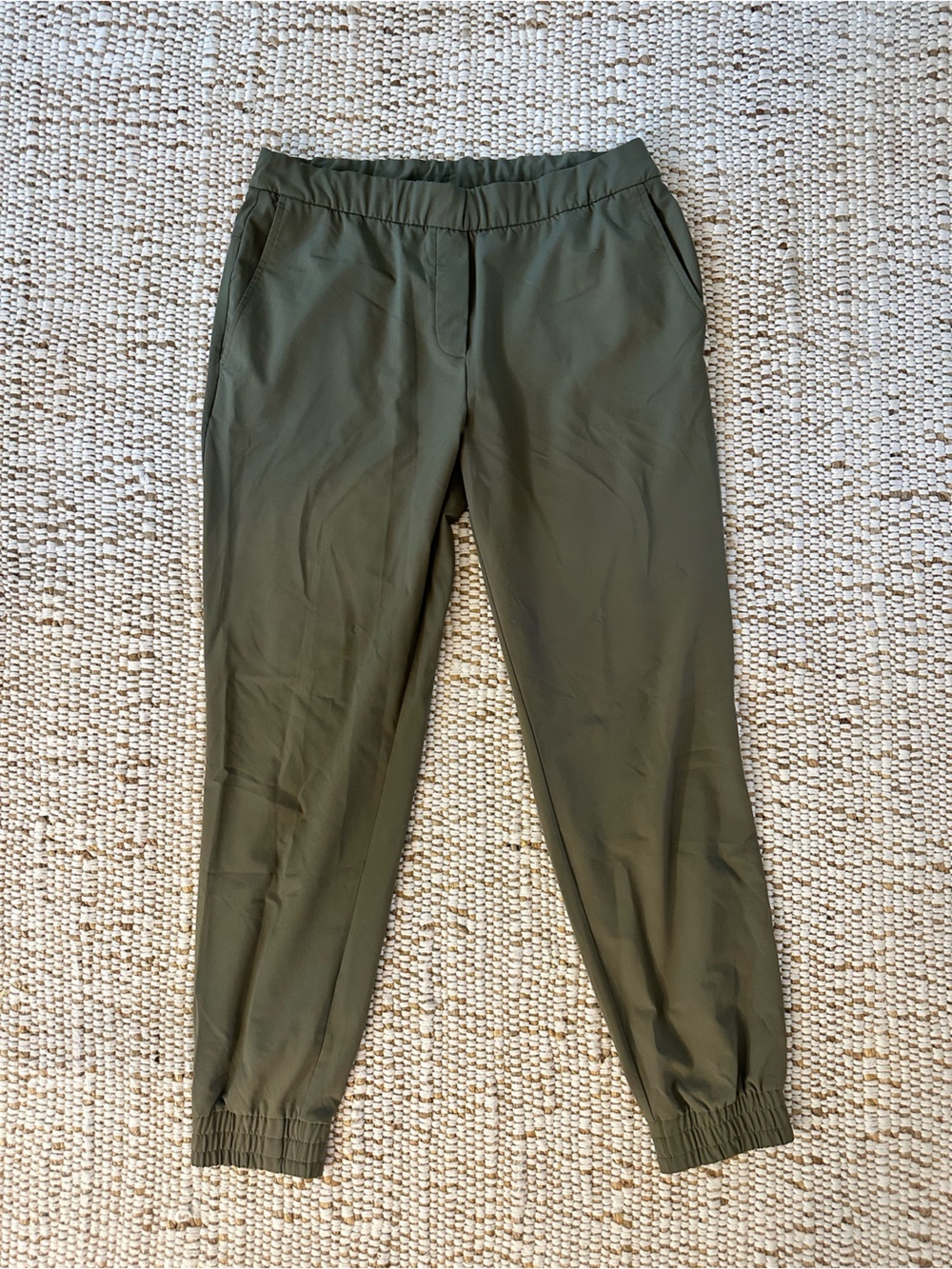 Nike Men's Olive Jogger Pants